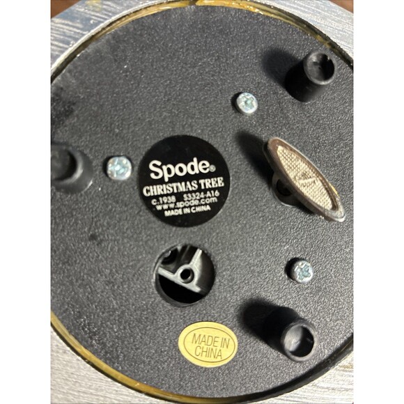 Spode Christmas Santa Musical Snow Globe WORKS We Wish You A Merry Christmas - Picture 9 of 9